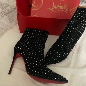Christian Louboutin  suede boots (New) size 40.5 😍😍